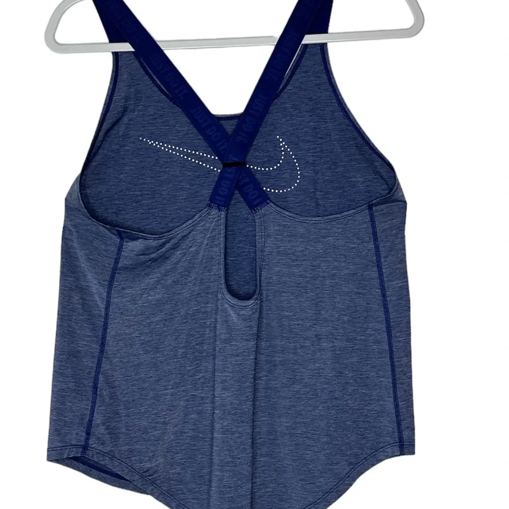 Nike Women's  Tank Top Small Blue‎